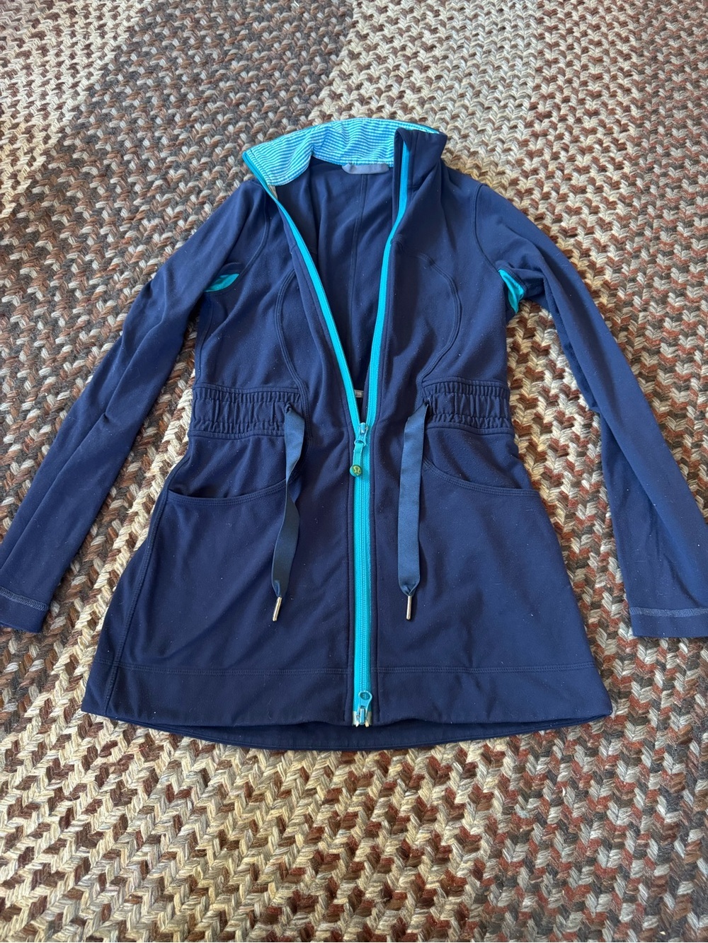 Lululemon In Stride Jacket Navy Teal Ruched Sz 4